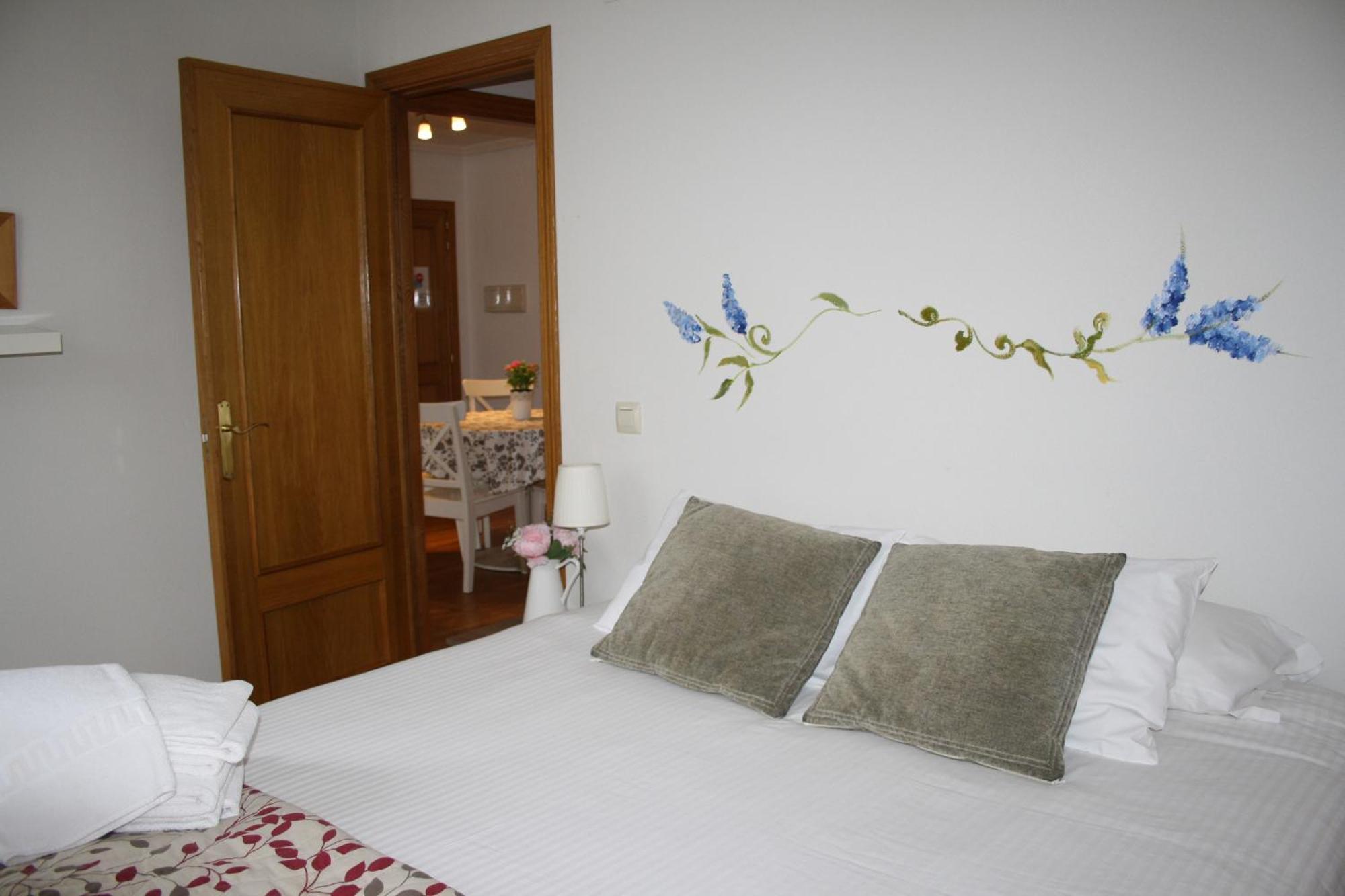 Apartamentos Alfonso XIII San Ildefonso Buitenkant foto