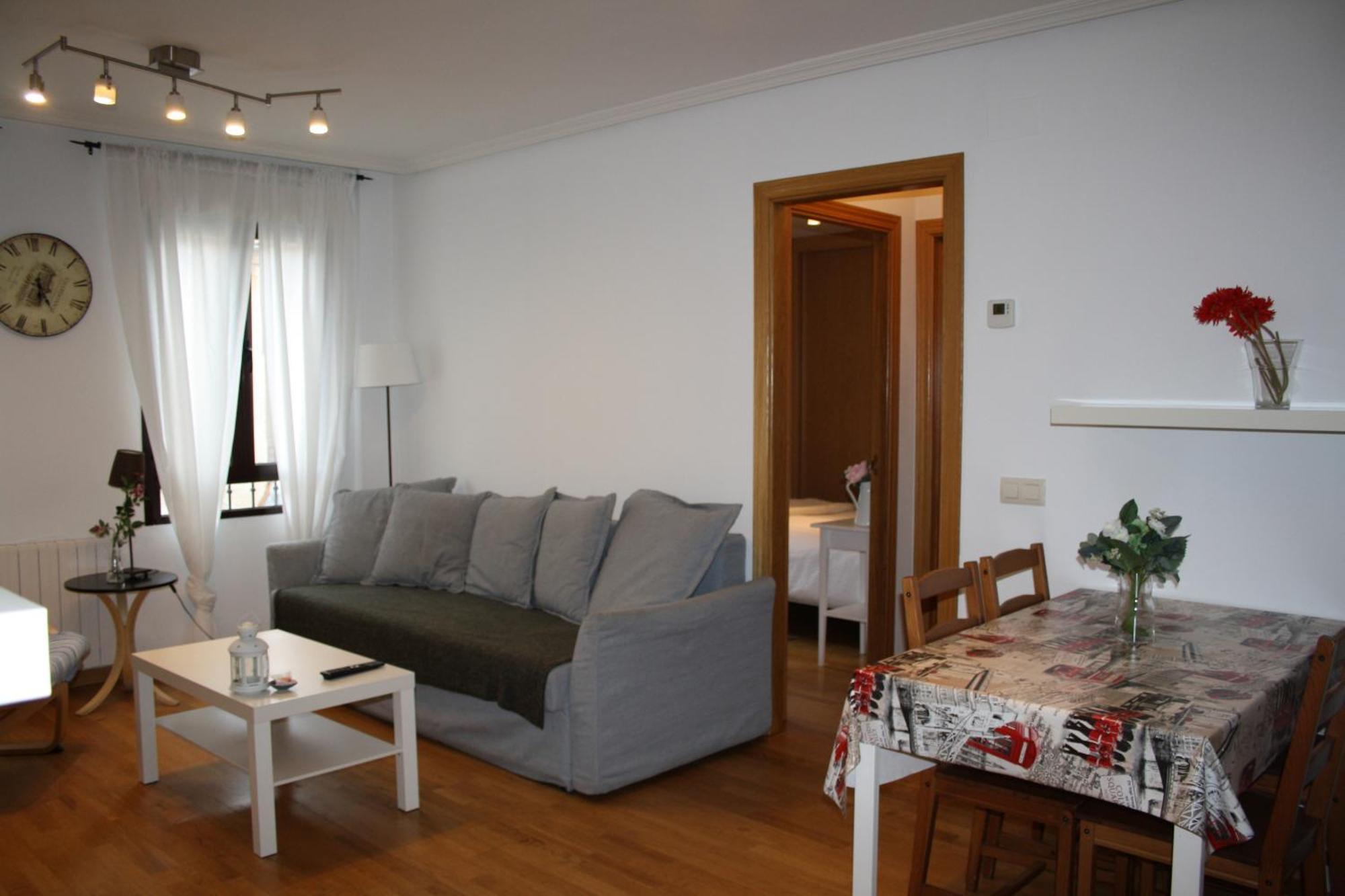 Apartamentos Alfonso XIII San Ildefonso Buitenkant foto