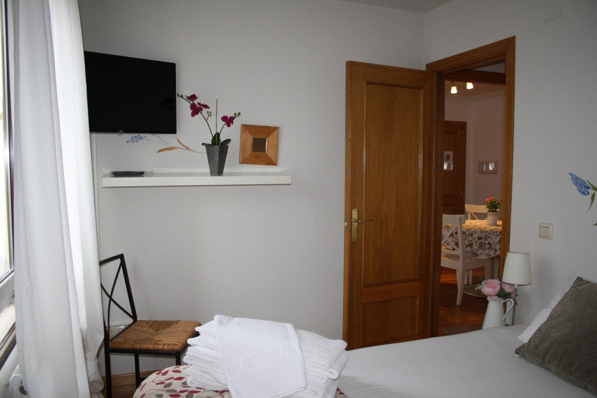 Apartamentos Alfonso XIII San Ildefonso Buitenkant foto