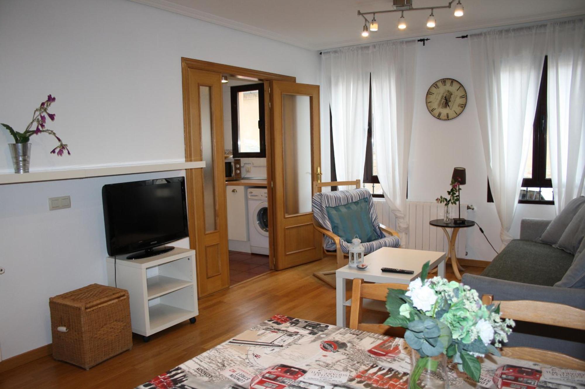 Apartamentos Alfonso XIII San Ildefonso Buitenkant foto